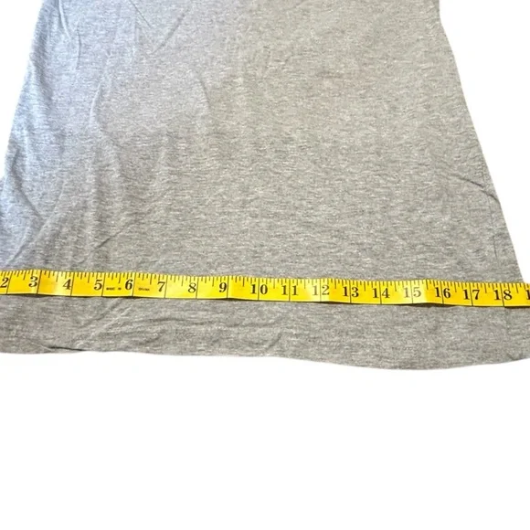 Pumba Lion King Parody Long Sleeve Tee Gray Graphic Shirt Men’s M - Picture 7 of 10